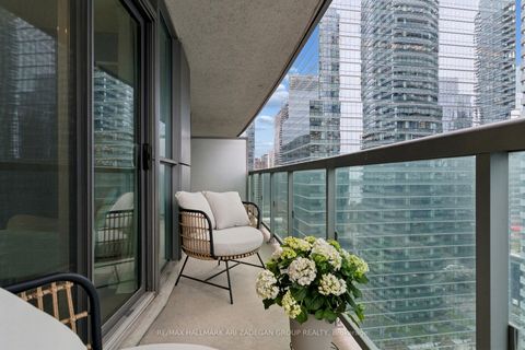 Photo 17 at 3108 - 19 Grand Trunk Crescent, Waterfront Communities C1, Toronto