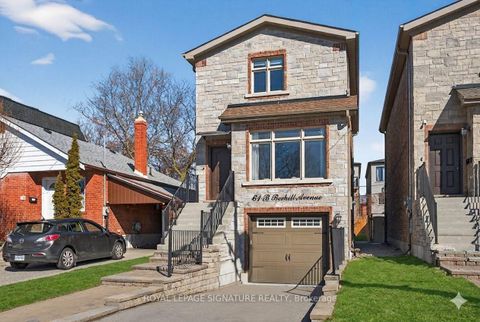 Photo 1 at 61B Bexhill Avenue, Birchmount, Toronto