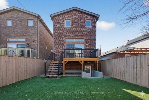 Photo 45 at 61B Bexhill Avenue, Birchmount, Toronto