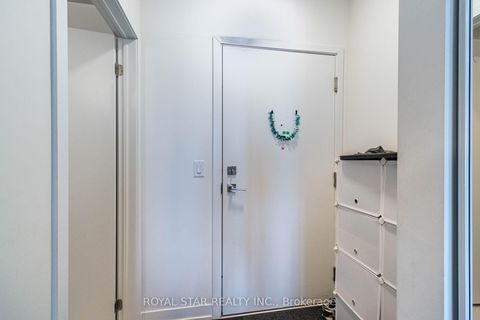 Photo 9 at 401 - 120 Canon Jackson Drive, Greenbrook, Toronto