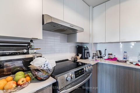 Photo 14 at 401 - 120 Canon Jackson Drive, Greenbrook, Toronto