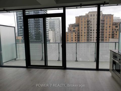 Photo 7 at 911 - 161 Roehampton Avenue, Mount Pleasant East, Toronto