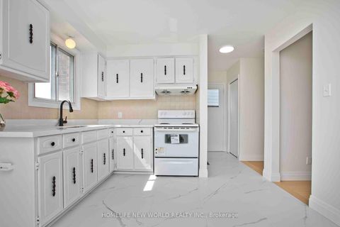 Photo 6 at 93 Corinthian Boulevard, L'Amoreaux, Toronto
