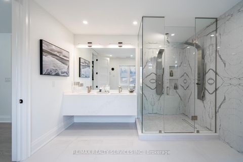 Photo 30 at 3 Bonnyview Drive, Queensway, Toronto