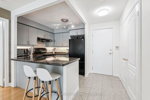 Photo 4 at 605 - 2111 Lake Shore Boulevard W, Mimico, Toronto