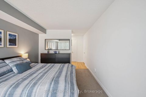 Photo 10 at 605 - 2111 Lake Shore Boulevard W, Mimico, Toronto