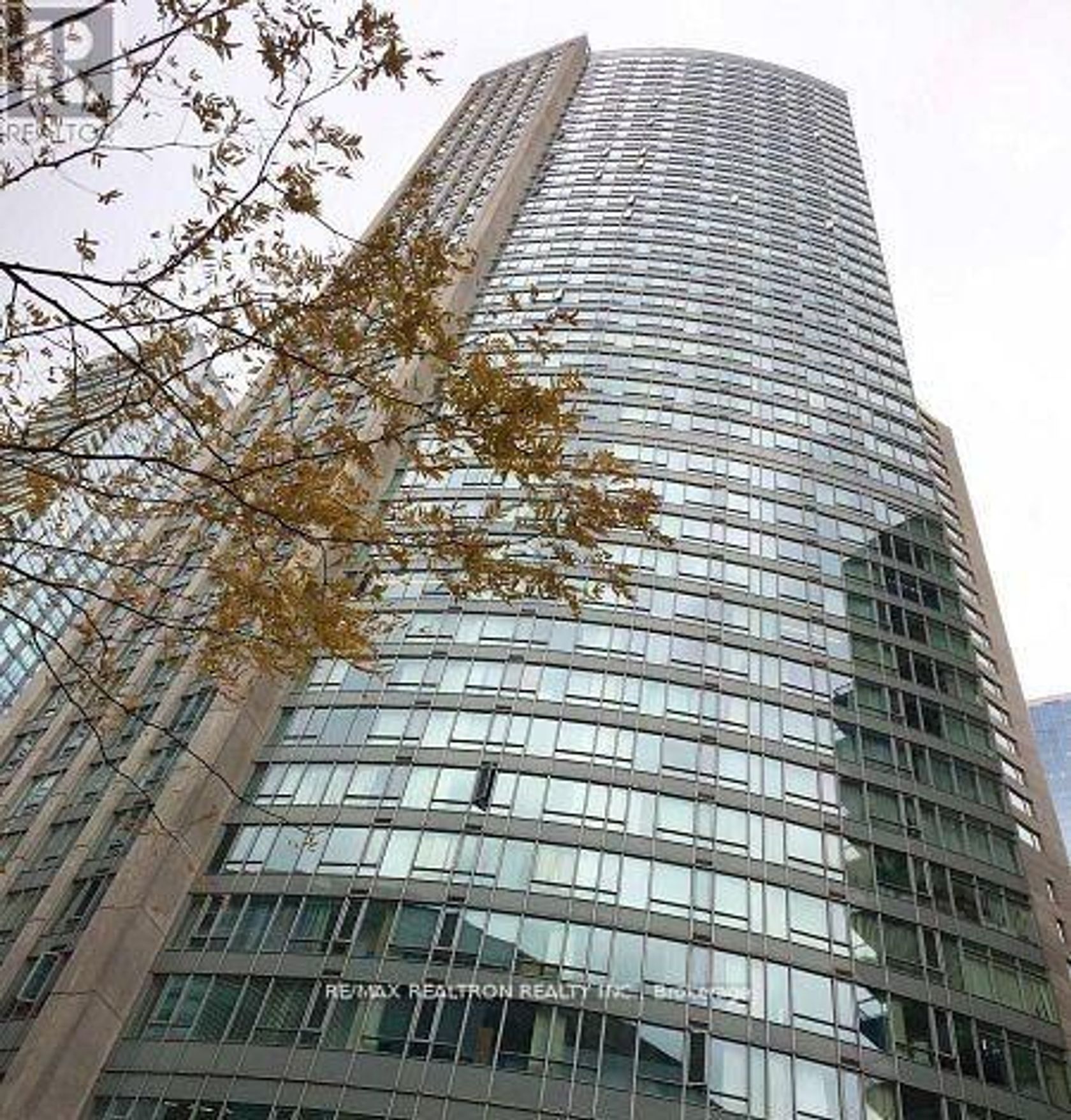 1003 - 200 Victoria Street, Yonge Corridor, Toronto photo number 2