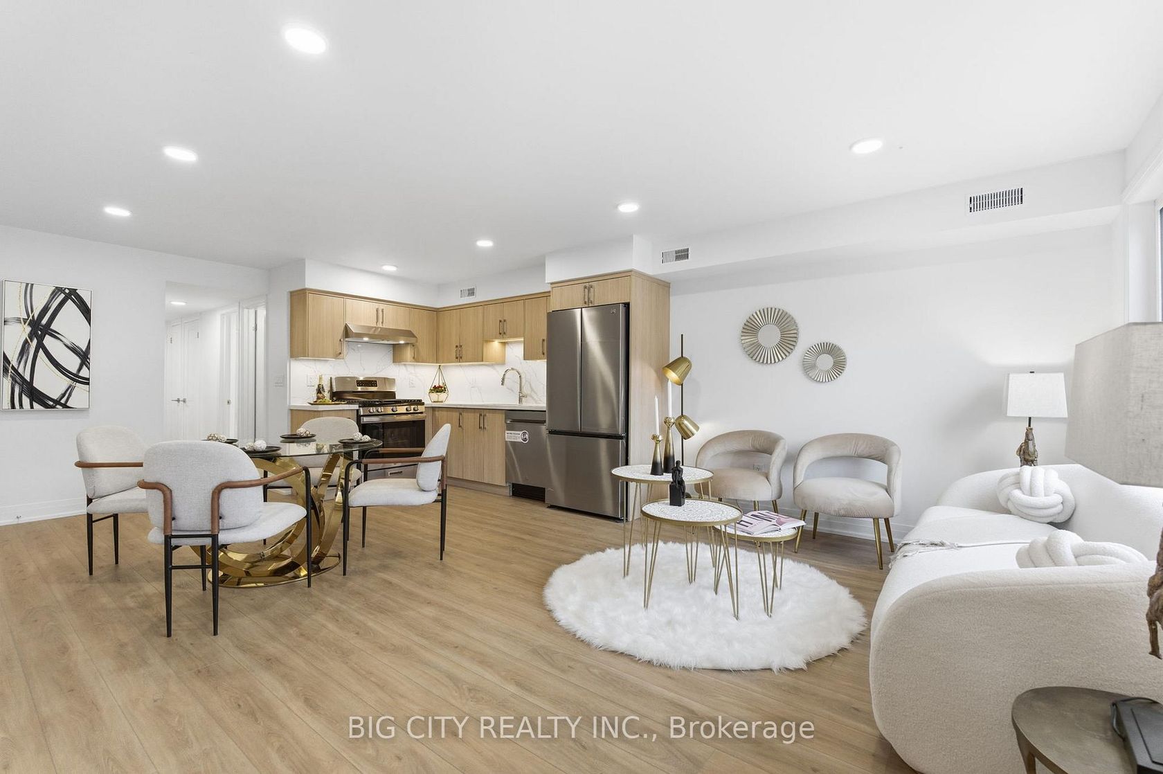 2 - 68 Westholme Avenue, Junction Area, Toronto 