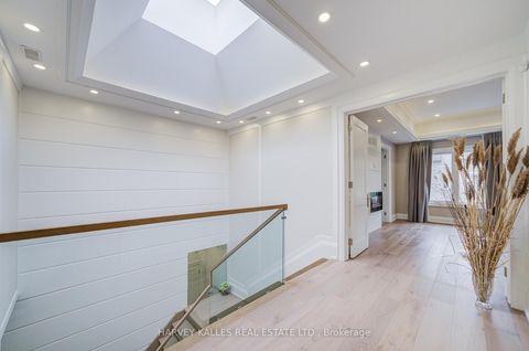 Photo 20 at 170 Spring Garden Avenue, Willowdale East, Toronto