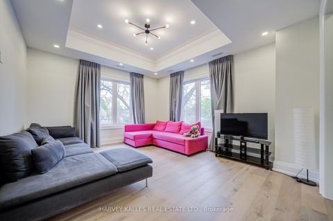 Photo 25 at 170 Spring Garden Avenue, Willowdale East, Toronto