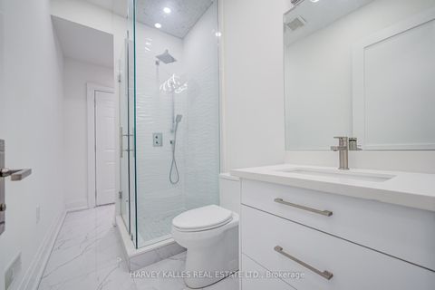 Photo 36 at 170 Spring Garden Avenue, Willowdale East, Toronto