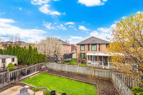 Photo 35 at 223 Sonoma Boulevard, Sonoma Heights, Vaughan