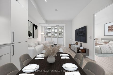 Photo 10 at 704 - 8 Olympic Garden Drive, Newtonbrook East, Toronto