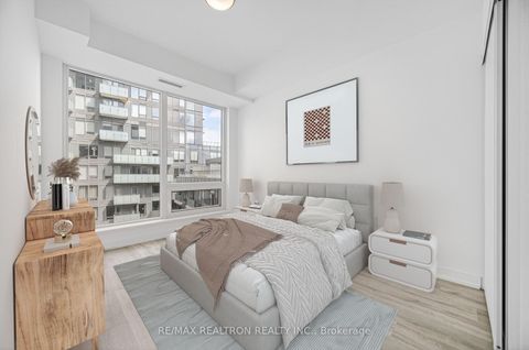 Photo 16 at 704 - 8 Olympic Garden Drive, Newtonbrook East, Toronto