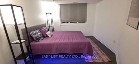 Photo 5 at 613 - 75 Weldrick Road E, Observatory, Richmond Hill