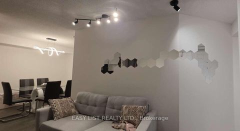 Photo 9 at 613 - 75 Weldrick Road E, Observatory, Richmond Hill