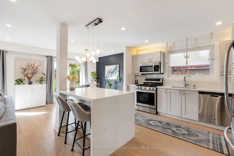 Photo 10 at 902 Vistula Drive, West Shore, Pickering