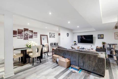 Photo 23 at 902 Vistula Drive, West Shore, Pickering