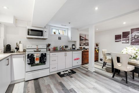 Photo 26 at 902 Vistula Drive, West Shore, Pickering