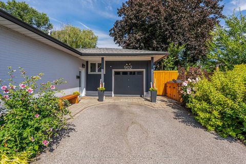 Photo 32 at 902 Vistula Drive, West Shore, Pickering