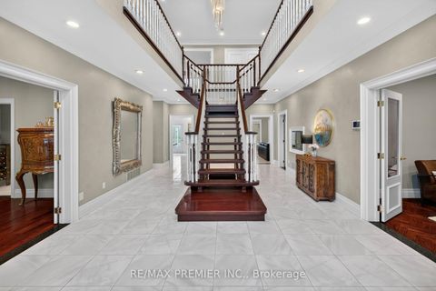 Photo 4 at 46 Deerchase Circle, Islington Woods, Vaughan