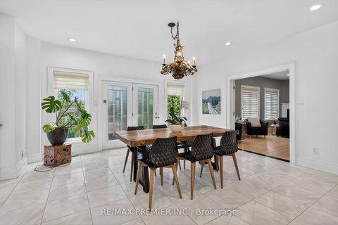 Photo 18 at 46 Deerchase Circle, Islington Woods, Vaughan