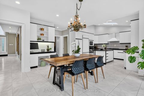 Photo 19 at 46 Deerchase Circle, Islington Woods, Vaughan