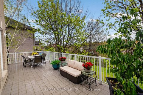 Photo 42 at 46 Deerchase Circle, Islington Woods, Vaughan
