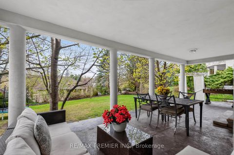Photo 44 at 46 Deerchase Circle, Islington Woods, Vaughan