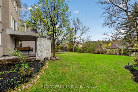 Photo 45 at 46 Deerchase Circle, Islington Woods, Vaughan