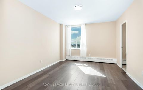 Photo 16 at 1004 - 1 Four Winds Drive, York University Heights, Toronto