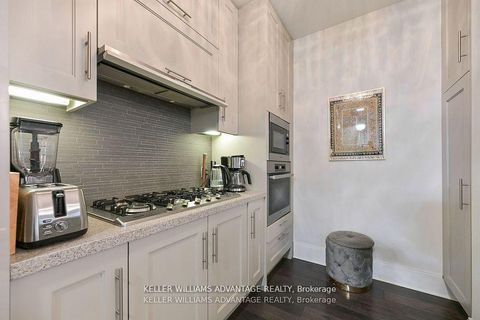 Photo 16 at 616 - 29 Queens Quay E, Waterfront Communities C8, Toronto