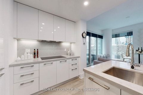 Photo 10 at 1816 - 1 Gloucester Street, Yonge Corridor, Toronto