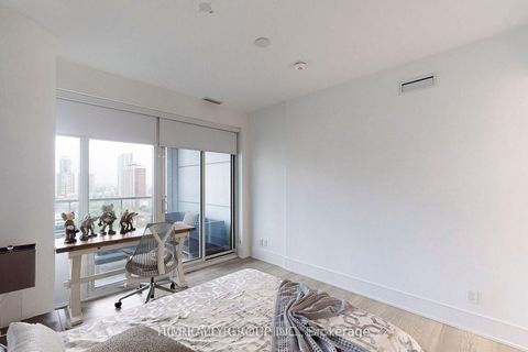 Photo 14 at 1816 - 1 Gloucester Street, Yonge Corridor, Toronto