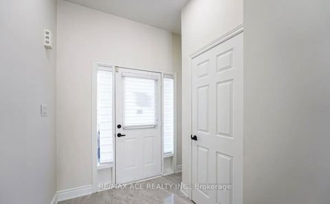 Photo 6 at 203 Raleigh Avenue, Birchmount, Toronto