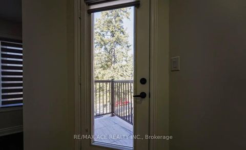 Photo 16 at 203 Raleigh Avenue, Birchmount, Toronto