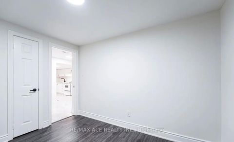 Photo 22 at 203 Raleigh Avenue, Birchmount, Toronto