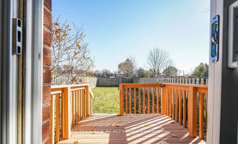 Photo 25 at 203 Raleigh Avenue, Birchmount, Toronto