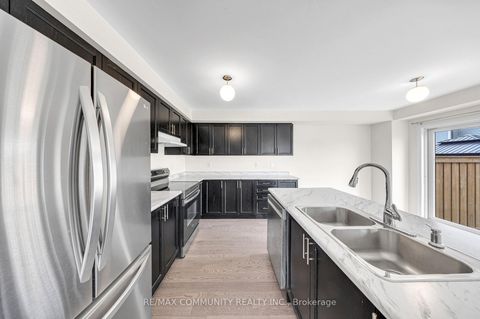Photo 13 at 101 Sailors Landing, Bowmanville, Clarington