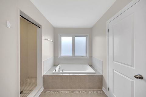 Photo 22 at 101 Sailors Landing, Bowmanville, Clarington