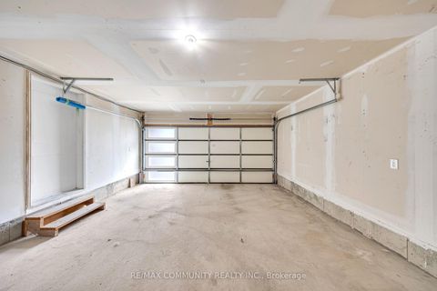 Photo 32 at 101 Sailors Landing, Bowmanville, Clarington