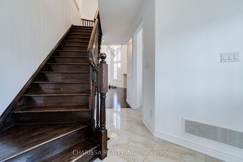 Photo 14 at 2 HAWSTONE Road, Vellore Village, Vaughan