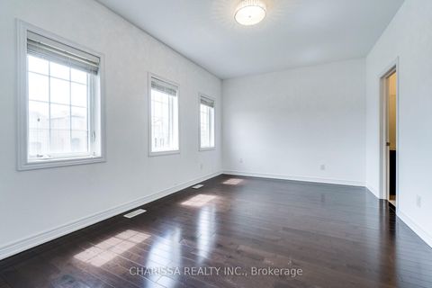 Photo 22 at 2 HAWSTONE Road, Vellore Village, Vaughan