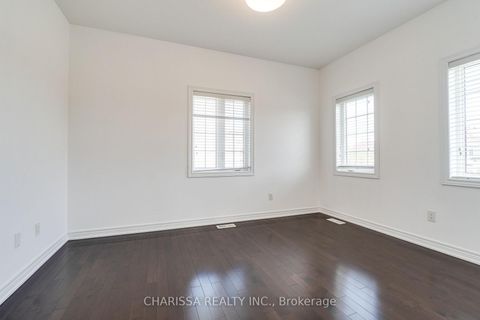 Photo 26 at 2 HAWSTONE Road, Vellore Village, Vaughan