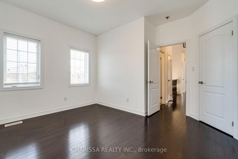 Photo 27 at 2 HAWSTONE Road, Vellore Village, Vaughan