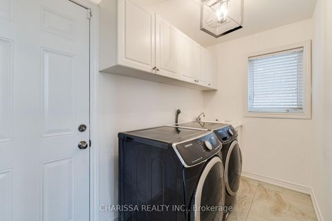 Photo 28 at 2 HAWSTONE Road, Vellore Village, Vaughan
