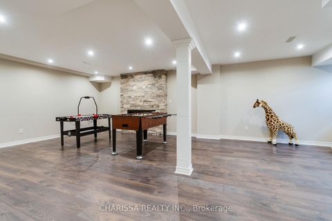 Photo 31 at 2 HAWSTONE Road, Vellore Village, Vaughan