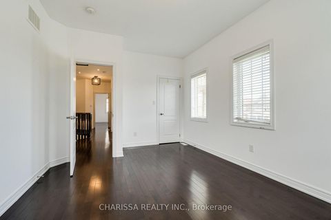 Photo 33 at 2 HAWSTONE Road, Vellore Village, Vaughan
