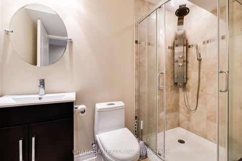 Photo 35 at 2 HAWSTONE Road, Vellore Village, Vaughan