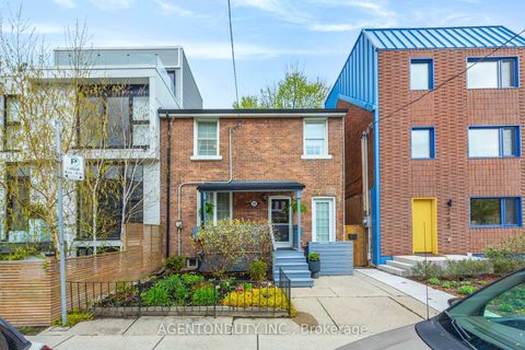 Photo 1 at 269 Claremont Street, Bellwoods, Toronto